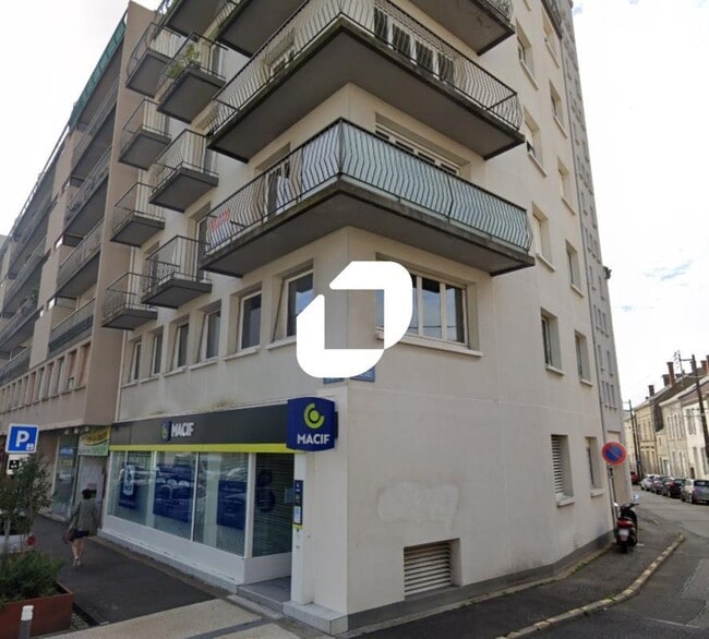 Plus de détails pour Local commercial à vendre