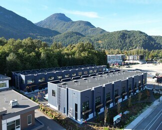 Plus de détails pour 39449 Queens Way, Squamish, BC - Industriel/Logistique à vendre