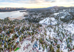 40241 Big Bear Blvd, Big Bear Lake, CA - Vue aérienne vue de carte