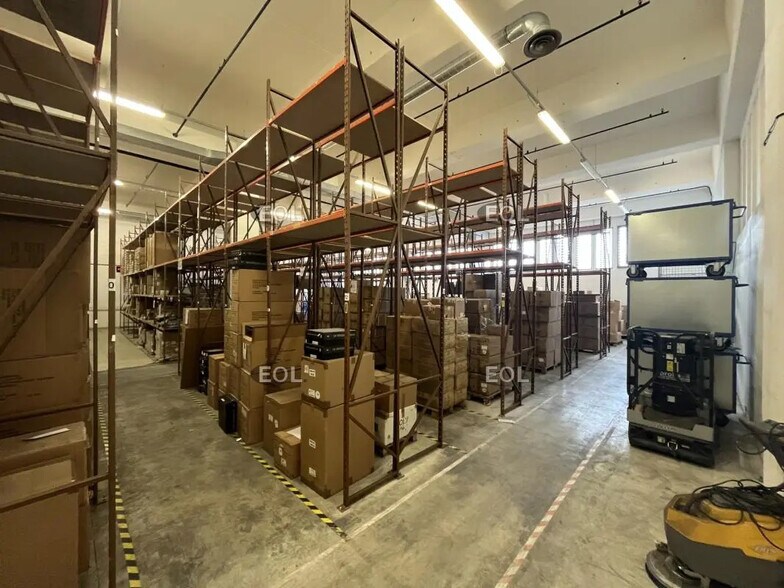 Local d'activités dans Montreuil à vendre - Photo intérieure – Image 2 sur 8