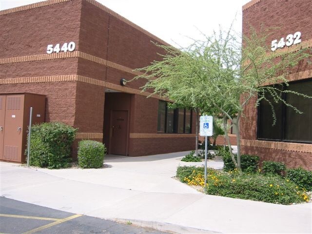 5440 E Southern Ave, Mesa, AZ à louer - Photo de l’immeuble – Image 3 sur 6
