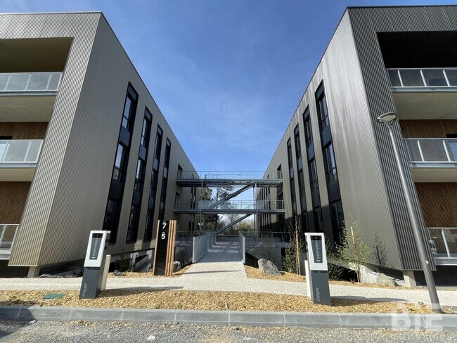 Plus de détails pour 5 Rue Amy Johnson, Mérignac - Bureau à louer