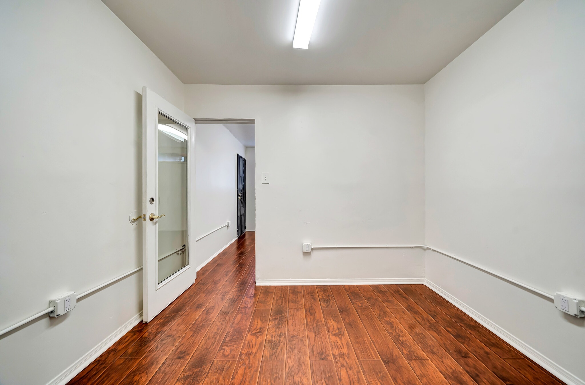 4914 Lankershim Blvd, North Hollywood, CA à louer Photo intérieure– Image 1 sur 10