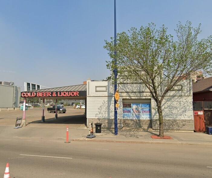 12740 Fort Rd NW, Edmonton, AB à vendre - Photo de l’immeuble – Image 1 sur 2