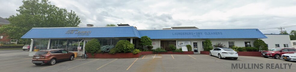 331-335 N Main St. & W 8th Ave., Gloversville, NY à vendre - Photo de l’immeuble – Image 2 sur 10