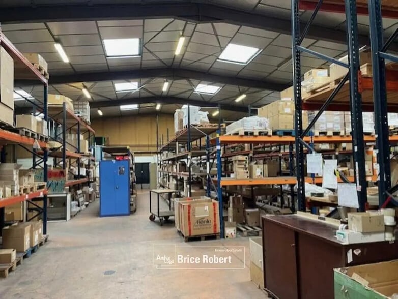 Bureau dans Chassieu à louer - Photo intérieure – Image 1 sur 6