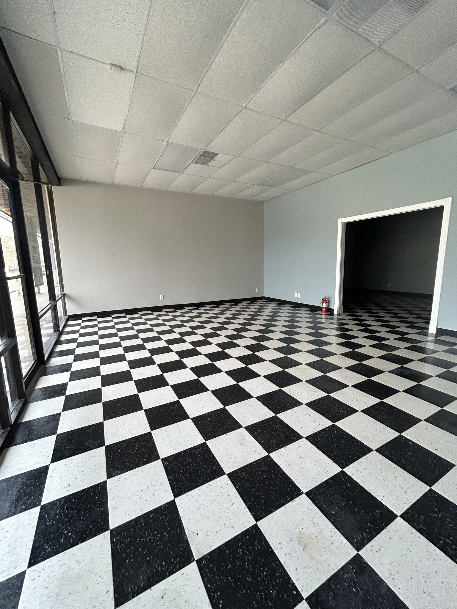 201 Enterprise Row, Conroe, TX à louer Photo intérieure– Image 1 sur 3