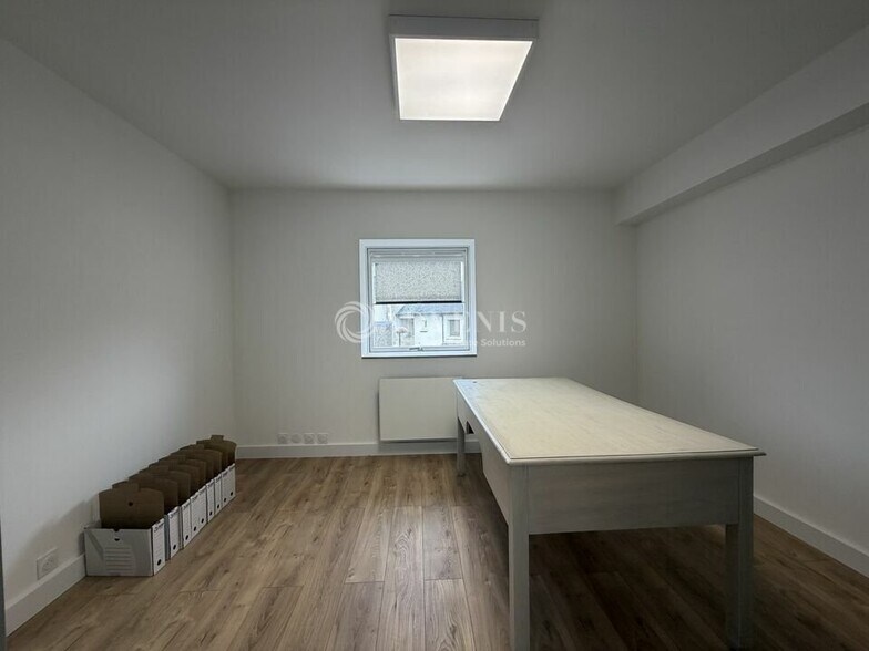 Bureau dans Bourges à vendre - Photo intérieure – Image 3 sur 3