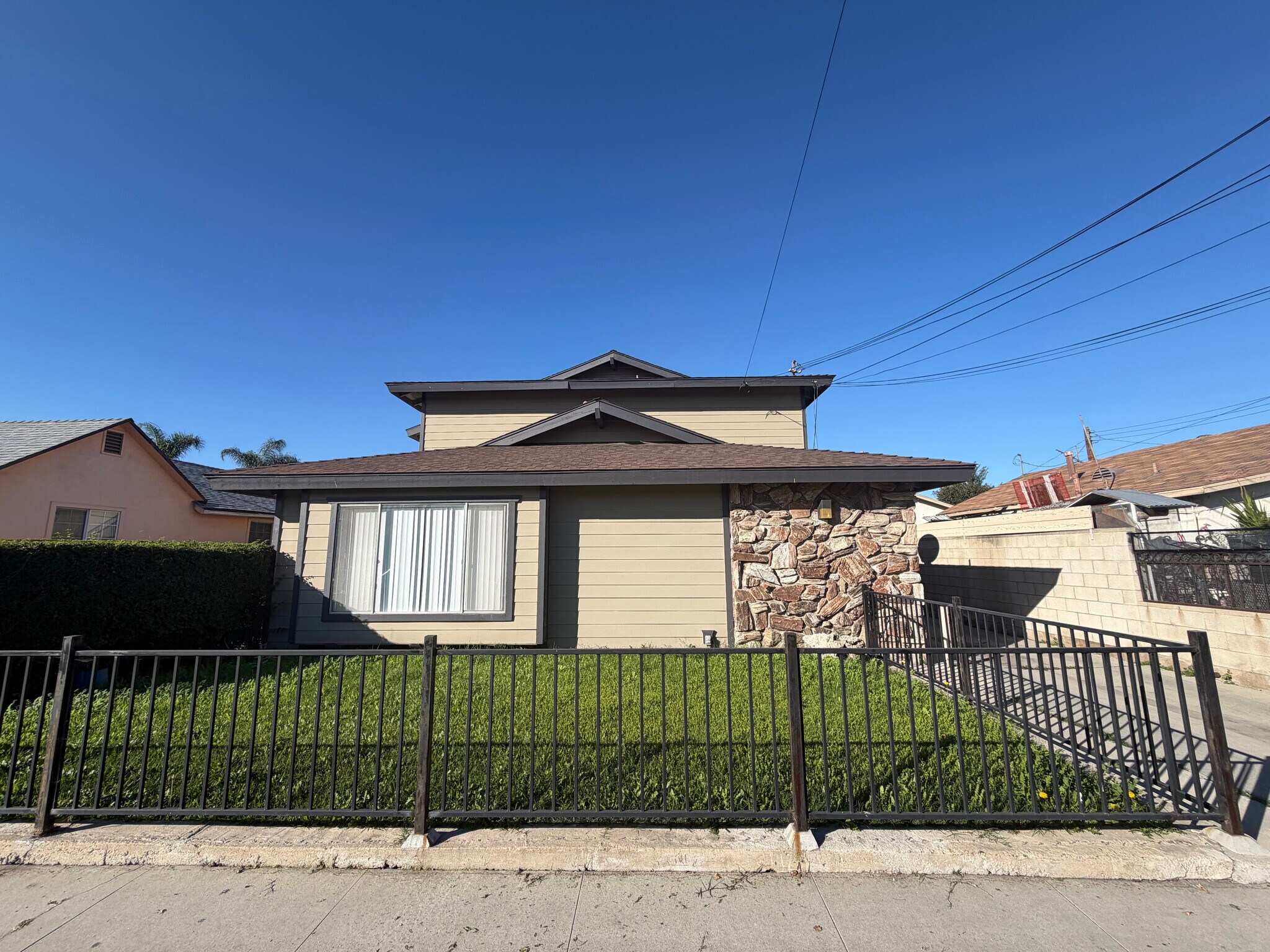 6611 Kingman Ave, Buena Park, CA à vendre Photo principale– Image 1 sur 5