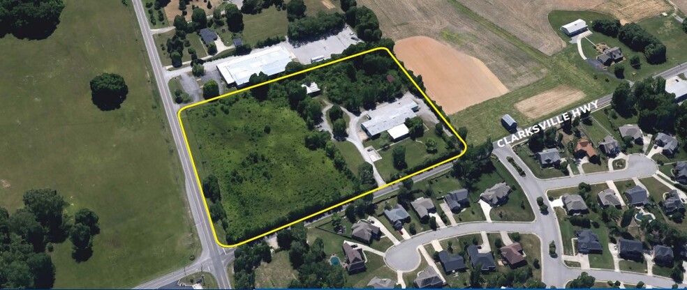 125 McAdoo Creek Rd, Clarksville, TN à vendre - Photo principale – Image 1 sur 29