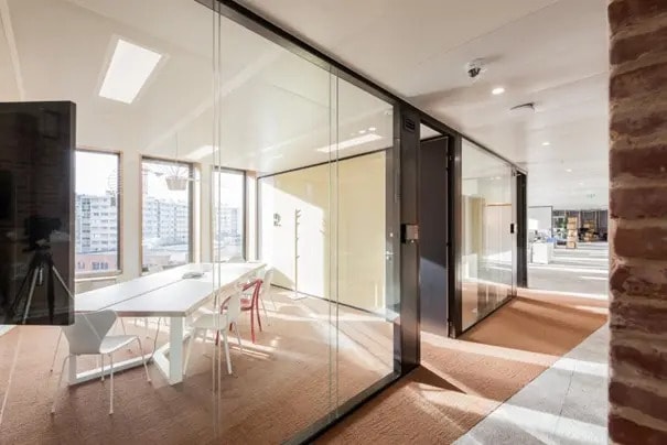 Bureau dans Andrézieux-Bouthéon à vendre Photo de l’immeuble– Image 1 sur 5