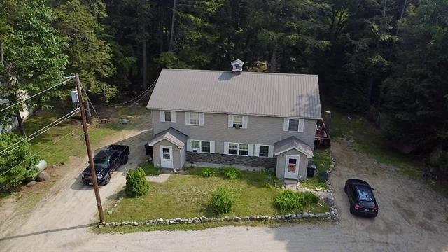 527 Tamworth Rd, Tamworth, NH à vendre - Photo principale – Image 1 sur 53
