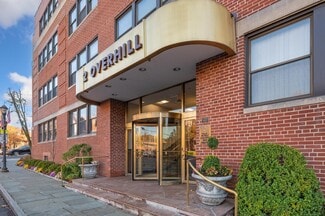 Plus de détails pour 2 Overhill Rd, Scarsdale, NY - Coworking à louer