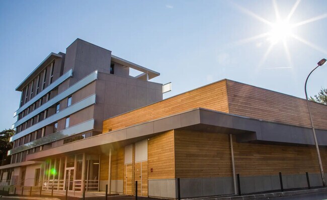 Plus de détails pour 9 Rue Ronsard, Nogent-sur-Oise - Bureau à louer