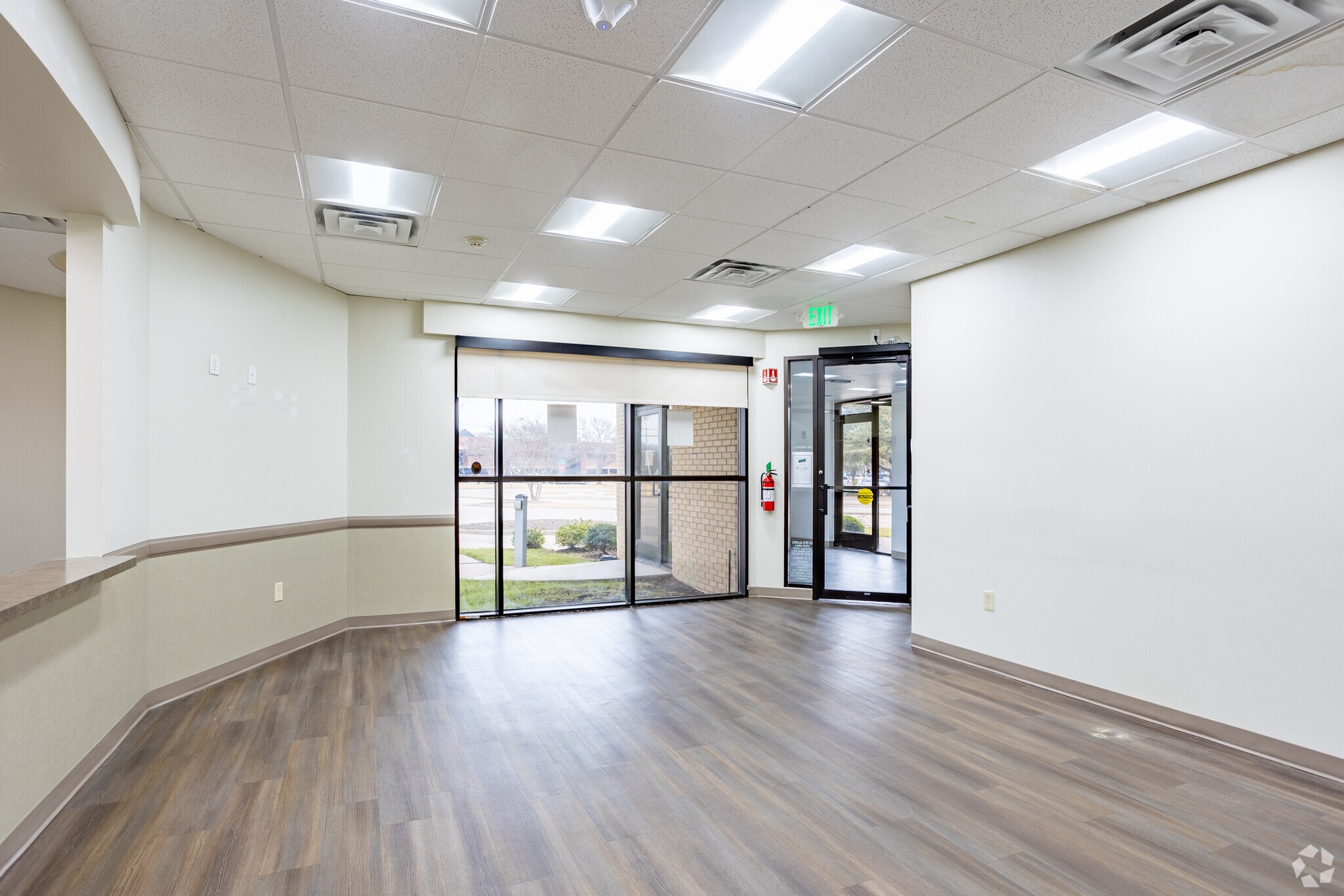 2200-2202 W Spring Creek Pky, Plano, TX à louer Hall d’entrée– Image 1 sur 12