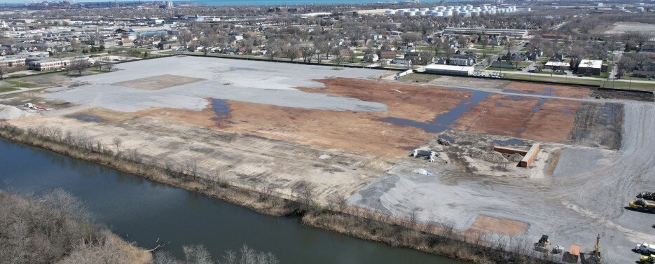 400 E 151st St, East Chicago, IN à vendre Aérien– Image 1 sur 7