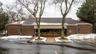 Plus de détails pour 915 N Milwaukee Ave, Libertyville, IL - Bureau à louer