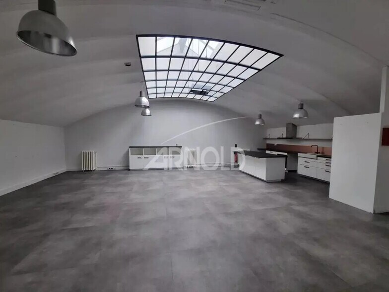 Bureau dans Nantes à louer - Photo de l’immeuble – Image 2 sur 7