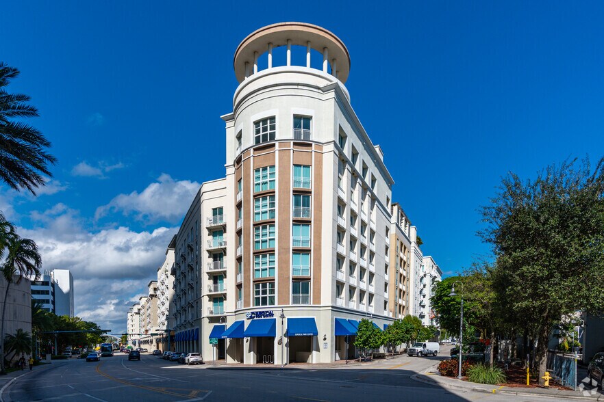 7205-7290 N Kendall Dr, Miami, FL à louer - Photo de l’immeuble – Image 2 sur 20