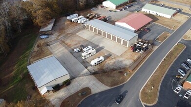 540 Jerry Smith Dr, Watkinsville, GA à louer Photo de l’immeuble– Image 1 sur 8