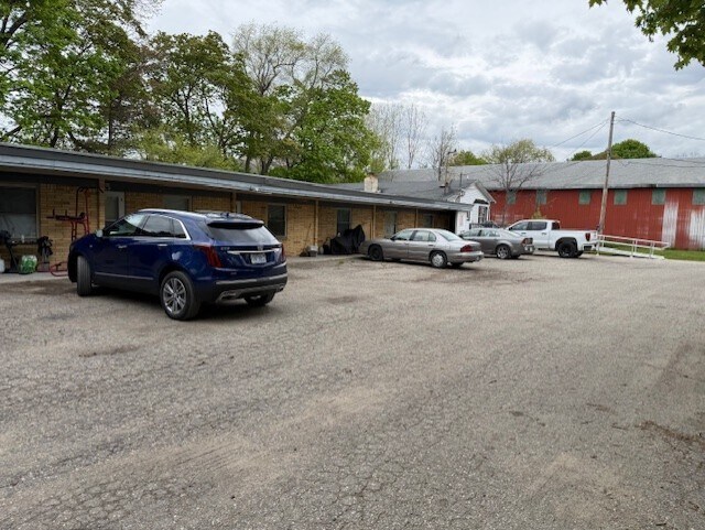 10100 Saginaw St, Holly, MI à vendre - Photo de l’immeuble – Image 3 sur 4