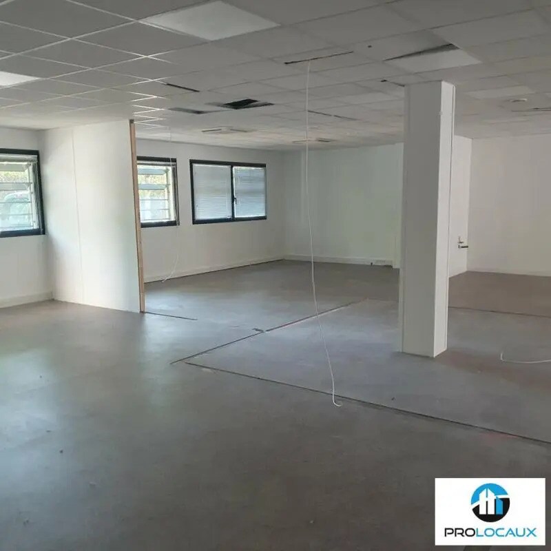 Bureau dans SAINT MARTIN D HERES à louer Photo intérieure– Image 1 sur 13