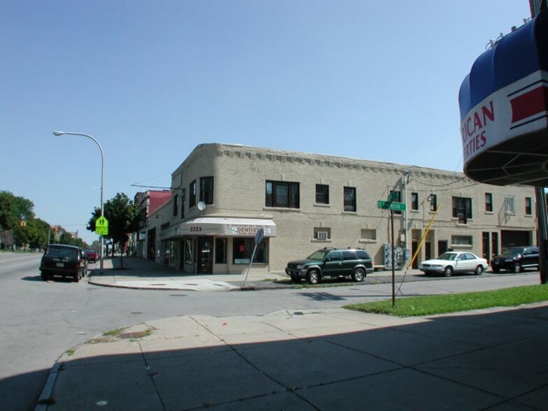 2321-2325 Main St, Buffalo, NY à louer - Photo de l’immeuble – Image 2 sur 6