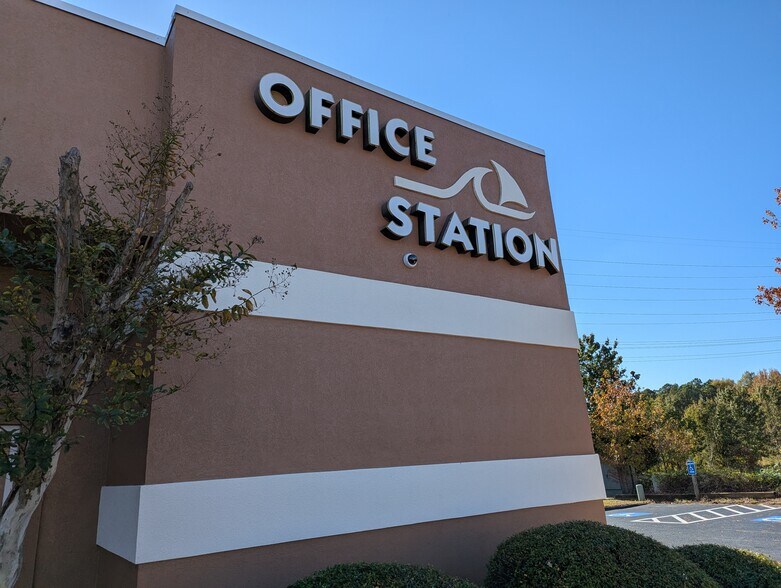 22685 Three Notch Rd, California, MD à vendre - Photo de l’immeuble – Image 1 sur 14