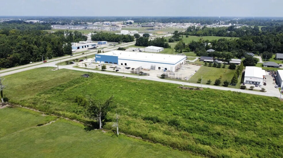 South Burnside Avenue, Gonzales, LA à vendre - Photo de l’immeuble – Image 3 sur 3