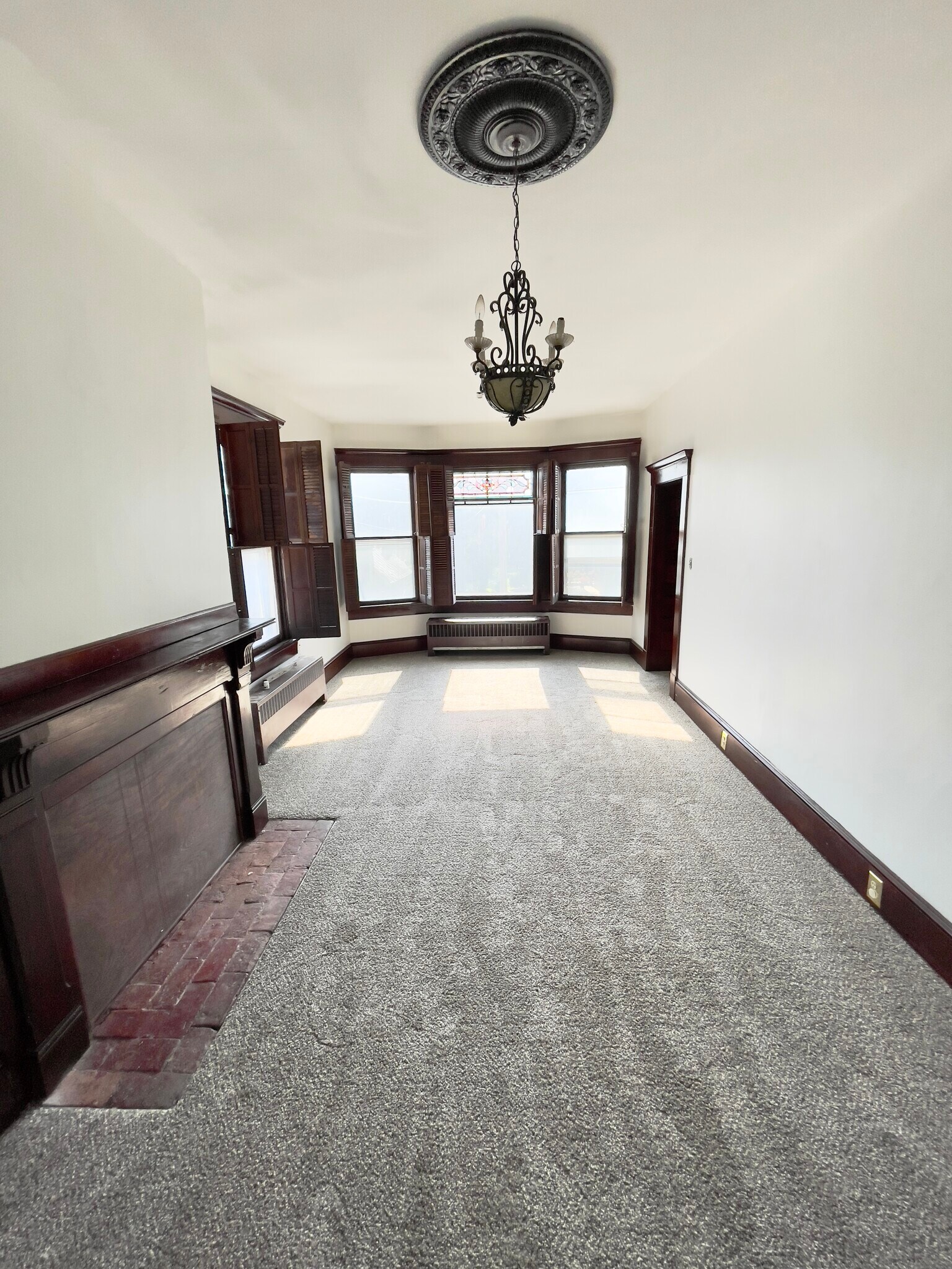 117 S Main St, Moorefield, WV à vendre Photo principale– Image 1 sur 4