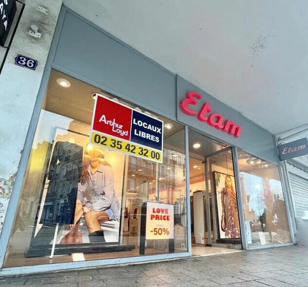 Local commercial dans Le Havre à louer - Photo de l’immeuble – Image 1 sur 2