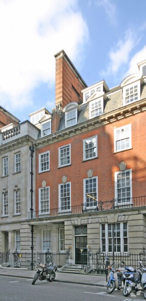 4 Devonshire St, Londres à louer - Photo de l’immeuble – Image 2 sur 3