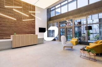 Plus de détails pour 13-15 Avenue De La Métallurgie, Saint-Denis - Bureau, Local d'activités à louer