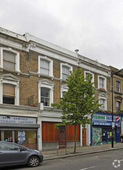 53 Churchfield Rd, Londres à vendre - Photo de l’immeuble – Image 3 sur 3