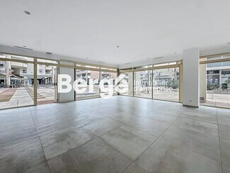 Plus de détails pour Local commercial à louer