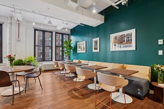 120 E 23rd St, New York, NY à louer Photo intérieure– Image 2 sur 9