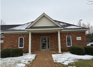 223 Bulifants Blvd, Williamsburg, VA à louer Photo de l’immeuble– Image 2 sur 14