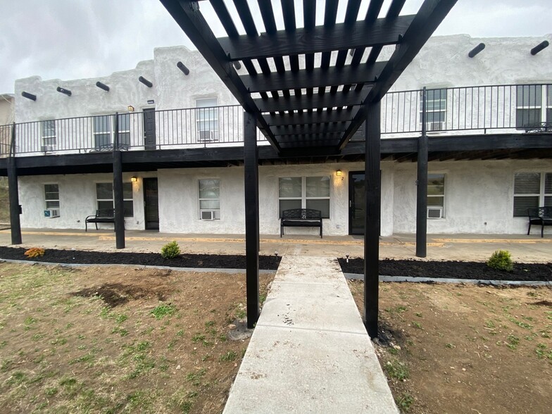722 W Jefferson St, Trinidad, CO à vendre - Photo de l’immeuble – Image 1 sur 34