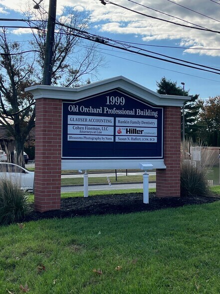 1999 Marlton Pike E, Cherry Hill, NJ à vendre - Photo de l’immeuble – Image 2 sur 11