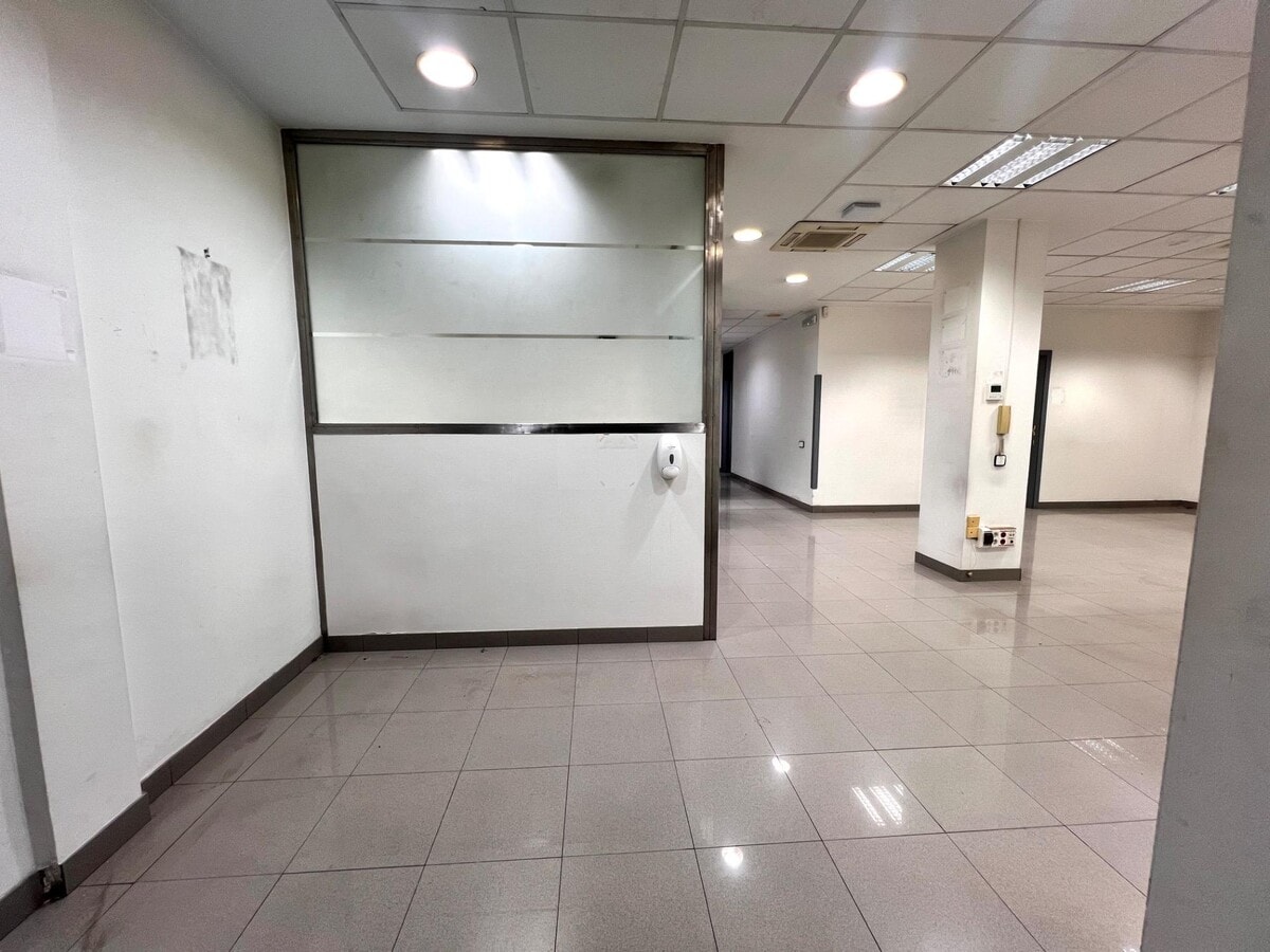 Tarragona, TAR 43001 - Lot 1 - - Photo intérieure - Image 2 of 26