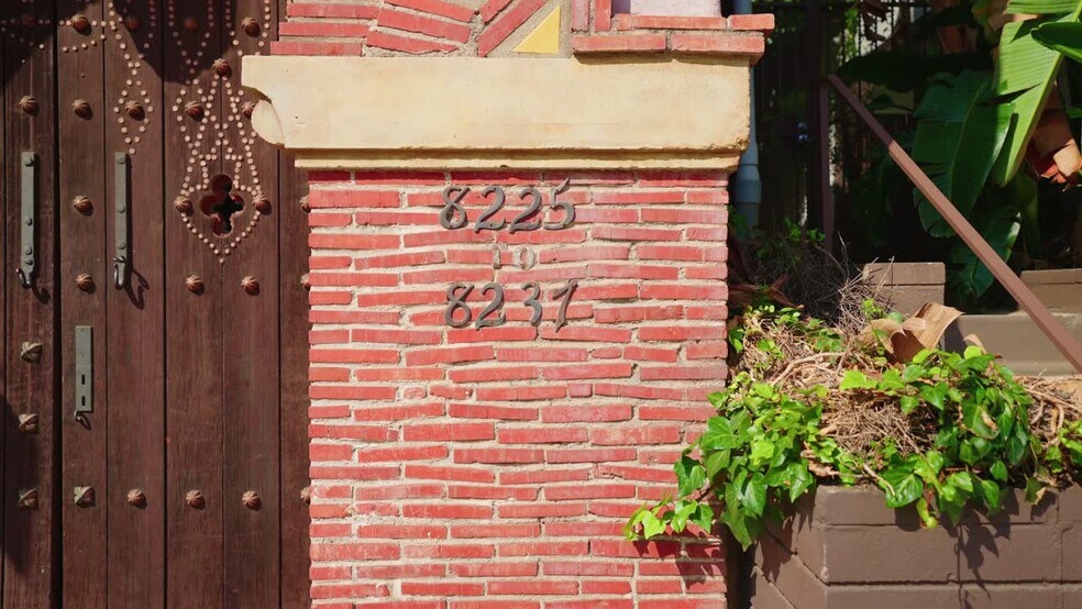 8225 Fountain Ave, West Hollywood, CA à vendre - Vidéo sur l’annonce professionnelle – Image 2 sur 21