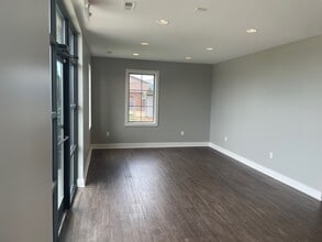 3929 Lamar Dr, Clarksville, TN à louer Photo intérieure– Image 1 sur 9