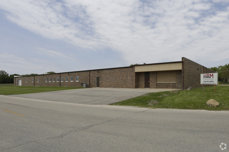 1125 E 3rd St, Sandwich, IL à vendre - Photo de l’immeuble – Image 1 sur 11