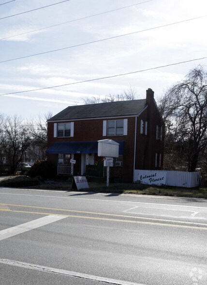 706 Delaware St, New Castle, DE à vendre - Photo de l’immeuble – Image 2 sur 2