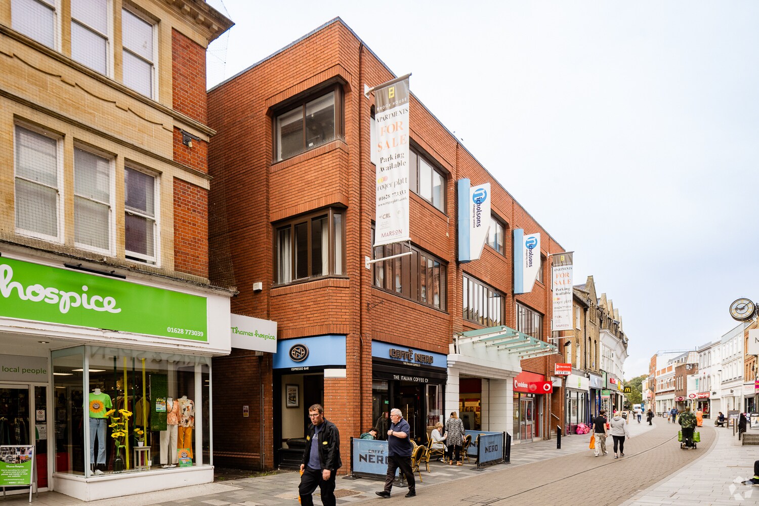 Nicholsons Walk, Maidenhead à louer Photo principale– Image 1 sur 2