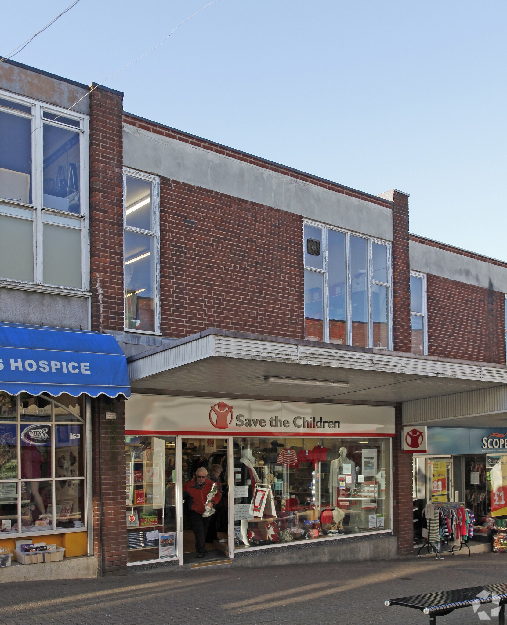 19 Peckingham St, Halesowen à louer Photo principale– Image 1 sur 3