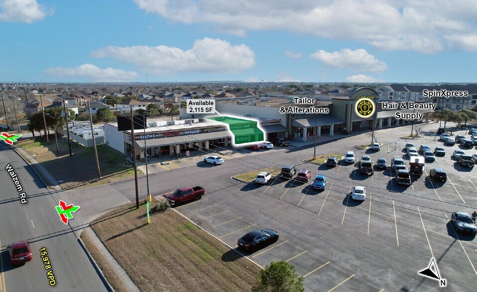 7654 FM 78, San Antonio, TX à louer - Photo de l’immeuble – Image 3 sur 10