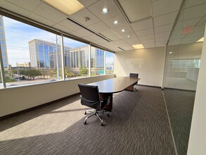 14110 N Dallas Pky, Dallas, TX à louer Photo intérieure– Image 2 sur 6