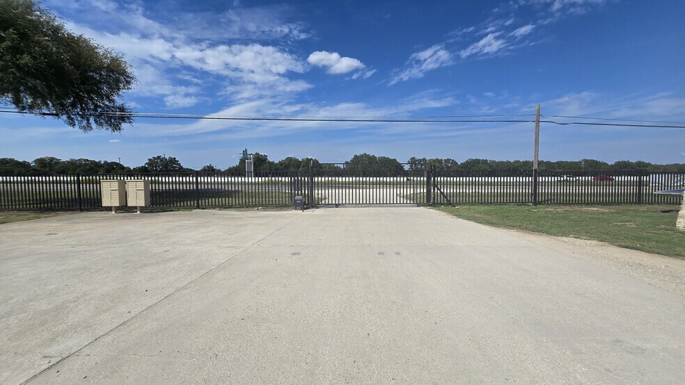 4631 W US Highway 190, Belton, TX à louer - Photo de l’immeuble – Image 3 sur 6