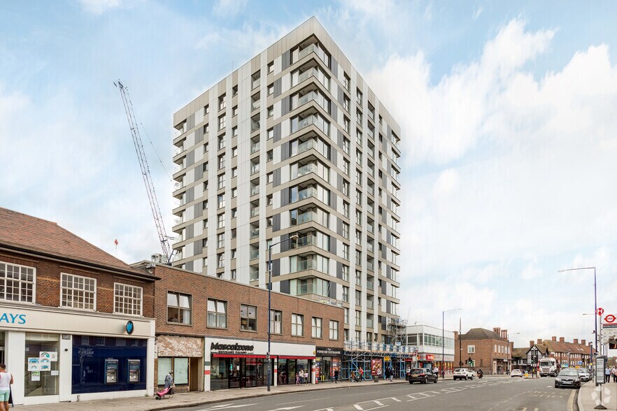 102-124 Station Rd, Edgware à louer - Photo principale – Image 1 sur 1